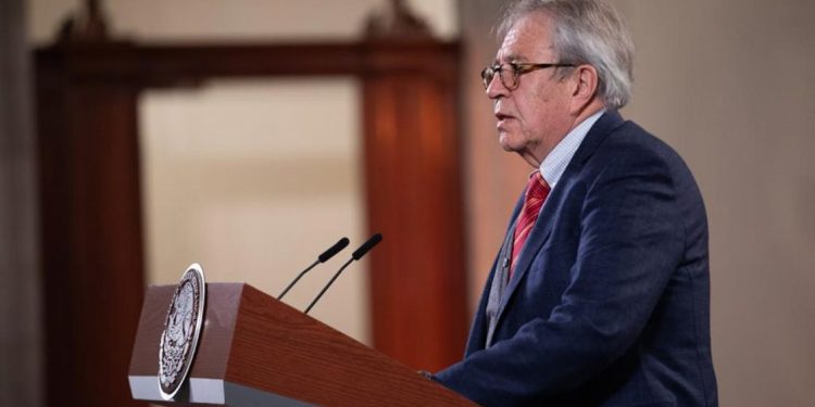 Desmienten renuncia del Secretario de Salud