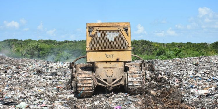 PIDE OPB AYUDA A SEMARNAT Y CONGRESO PARA RESOLVER PROBLEMÁTICA DE BASURERO
