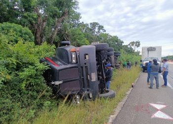 Se registra accidente vehicular en el tramo carretero de Playa del Carmen