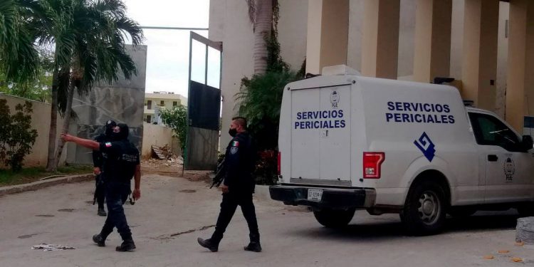 BALACERA EN LA PLAYA DE PUERTO MORELOS PONE EN EVIDENCIA LA INEXPERIENCIA E INCAPACIDAD DE BLANCA MERARI