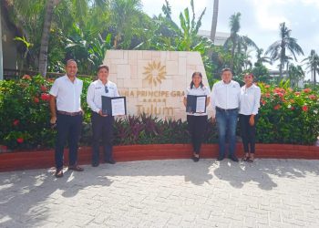 BAHÍA PRÍNCIPE RIVIERA MAYA RESORT RENUEVA LA FIRMA CONVENIO DE COLABORACIÓN ACADÉMICA CON EL CONALEP PLANTEL VALLADOLID