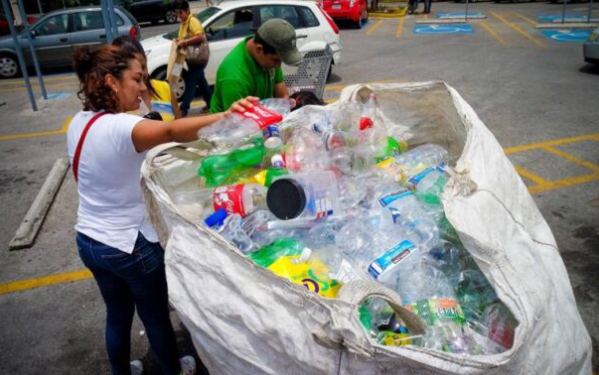 2025 Promete la Reducción de Plásticos Vírgenes en el Mundo.