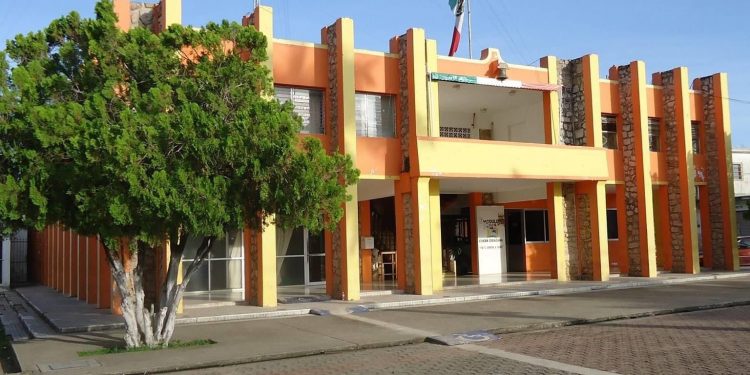 700 EMPLEADOS DADOS DE BAJA DE CARRILLO; 300 DE ELLOS AVIADORES