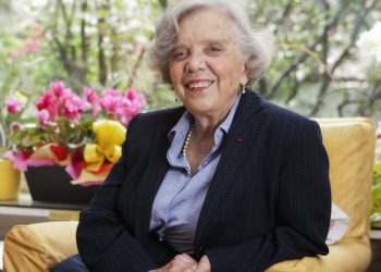 Roban casa de Elena Poniatowska en Coyoacán