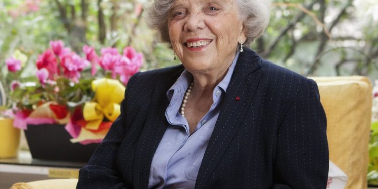 Roban casa de Elena Poniatowska en Coyoacán