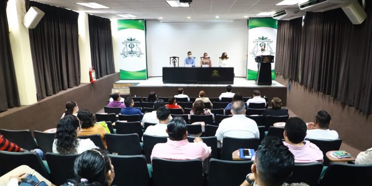 SE REALIZA CON ÉXITO EL ENCUENTRO ACADÉMICO DE CAPACITACIÓN 2021 DEL ICATQR