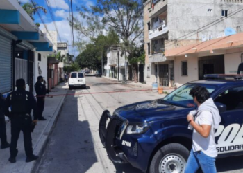 ABANDONAN RESTOS HUMANOS EN DOS MOCHILAS EN PLAYA DEL CARMEN