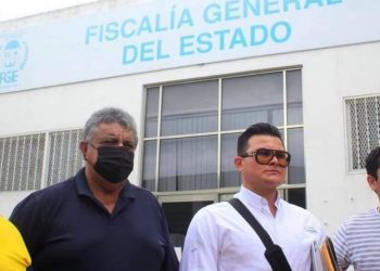 LANCHEROS DE BACALAR SE APROPIAN DE LA LAGUNA Y AGREDEN A EMPRENDEDORES