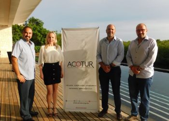 ACOTUR CELEBRA JUNTA DE TRABAJO Y COMIDA NETWORKING CON ASOCIADOS Y DIRIGENTES EMPRESARIALES
