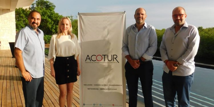 ACOTUR CELEBRA JUNTA DE TRABAJO Y COMIDA NETWORKING CON ASOCIADOS Y DIRIGENTES EMPRESARIALES