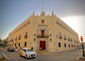 UADY ACELERA EL REGRESO DE LOS JÓVENES A LAS CLASES PRESENCIALES