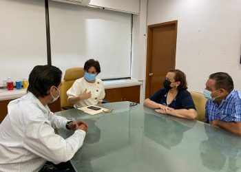 HASTA QUE SE DIGNÓ LICHA RICALDE  A VISITAR COZUMEL