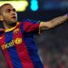 EL FC BARCELONA ANUNCIA A DANI ALVES COMO SU NUEVO JUGADOR