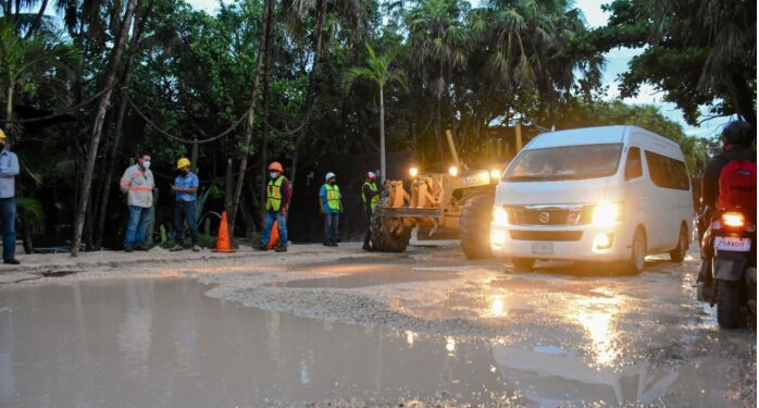 Inicia rehabilitación del camino costero en Tulum
