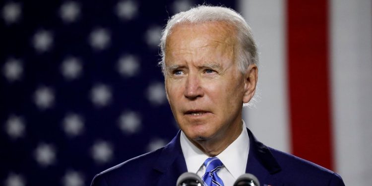 Biden invita a 110 países para participar en la Cumbre virtual por la Democracia