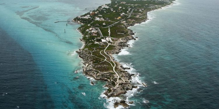 Quintana Roo promueve el desarrollo sustentable y las bajas emisiones de carbono