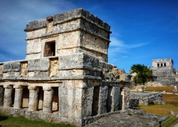 AMLO anuncia ampliación de zona arqueológica en Tulum