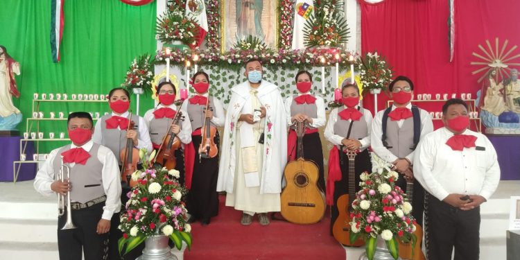 Desbordada la fe por la virgen de Guadalupe en el sur de Quintana Roo