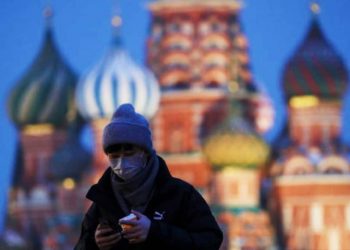Detectan a los primeros infectados de la variante Ómicron en Rusia