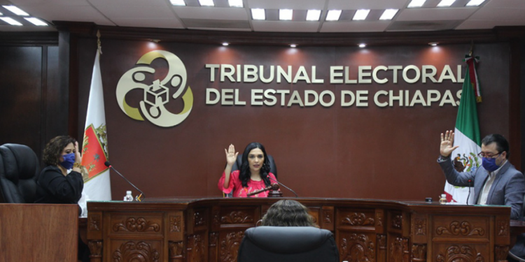 TEECH por unanimidad acreditó la violencia política en razón de género