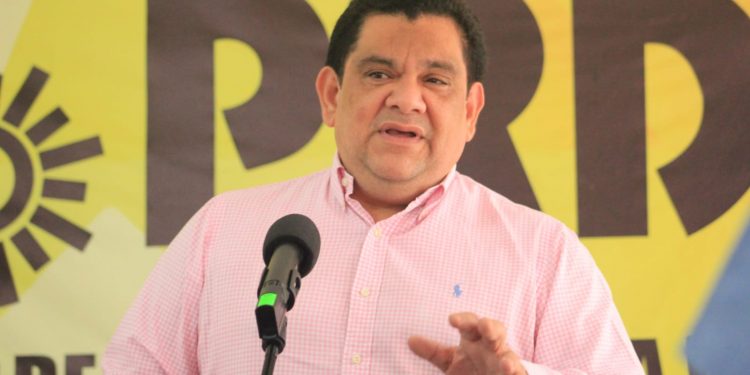 El PRD no permitirá los cortes masivos de energía que pretende hacer la CFE: Javier Cabrera Sandoval