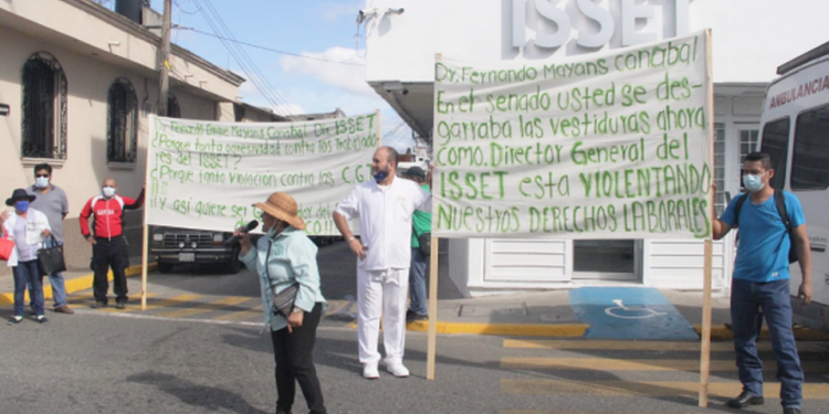 Exigen a Adán Augusto destitución de Fernando Mayans como director del ISSET