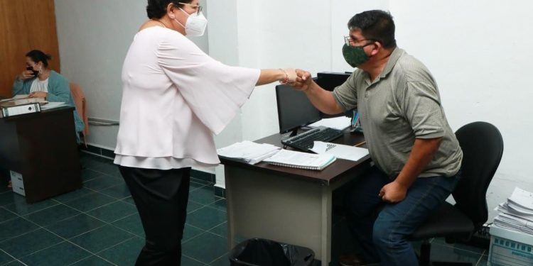 Se cumple con el pago de aguinaldos por más 353 millones de pesos