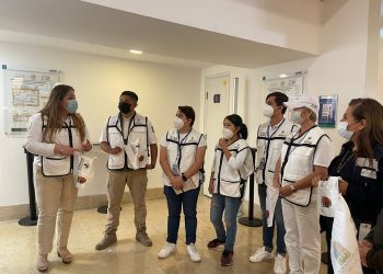 Presentan en Aeropuerto de Cancún el programa héroes anónimos