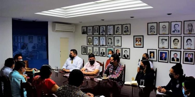 Candidatos que cumplan compromisos