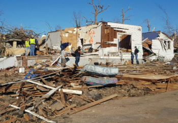 Tornados y fuertes tormentas causan estragos en varias zonas de Estados Unidos