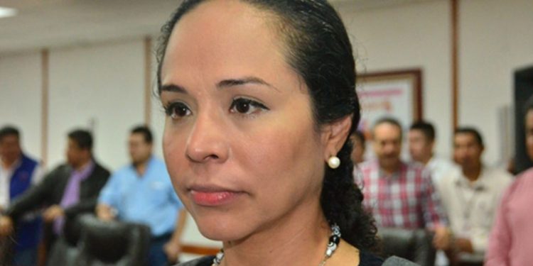 Administración de Maday Merino en IEPCT no cumplió normatividad en adquisiciones