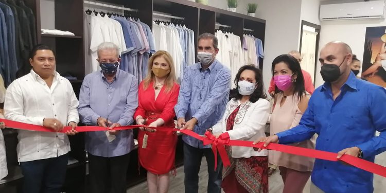 Empresarios panameños inician en Cancún plan de expansión por Quintana Roo