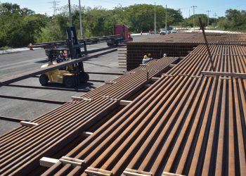 Supera 80% el acopio de rieles para Tramo 5 Sur en Quintana Roo