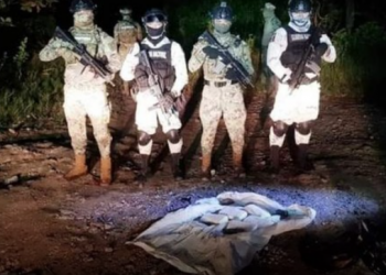 Guardia Nacional asegura ladrillos de droga resultado de una persecución