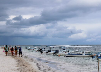 Pronostican cielo medio nublado para Quintana Roo