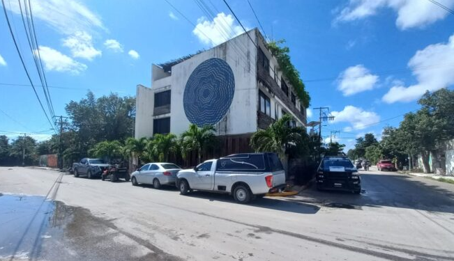 Estadounidense es hallado sin vida en condominio de Tulum