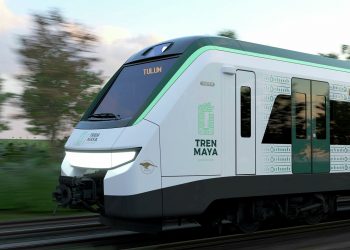AMLO pide apoyo a hoteleros de la Riviera Maya ante nuevo trazo de vías del Tren Maya