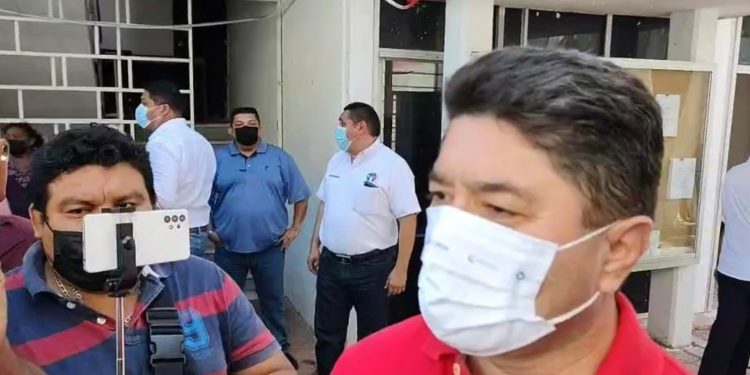 Exgobernador confía en Leslie Hendricks