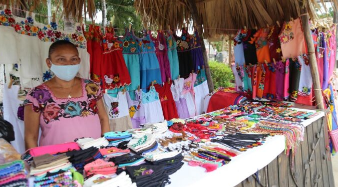 Autoridades y empresarios comienzan la planeación para promocionar la marca Hecho en Tulum