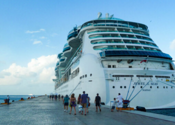 Royal Caribbean cancela el arribo de dos cruceros a Cozumel