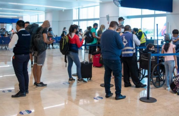Aeropuerto Internacional de Cancún registra más de 600 operaciones aéreas