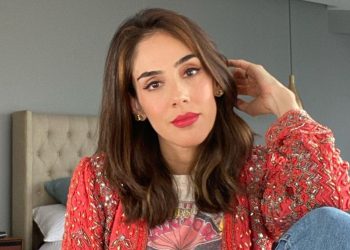 Sandra Echeverría explota en redes sociales en contra del gobierno de Quintana Roo
