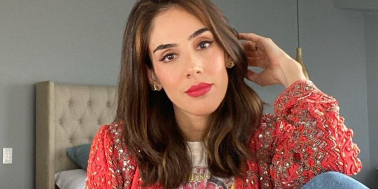 Sandra Echeverría explota en redes sociales en contra del gobierno de Quintana Roo