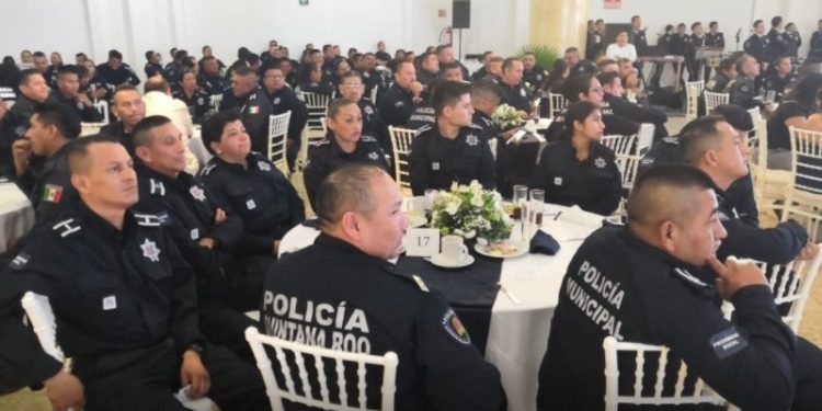 Policías estatales renuncian por falta de pago y prestaciones laborales