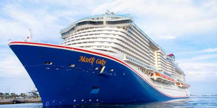 Cozumel cerró el 2021 con un total de 650,000 turistas y 353 cruceros