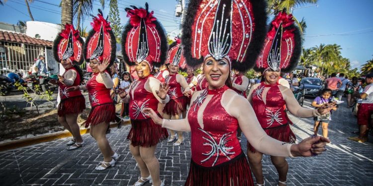 Ómicron provoca la suspensión del ‘Carnaval de Isla Mujeres’