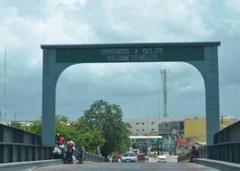 A la espera de la reapertura de Belice