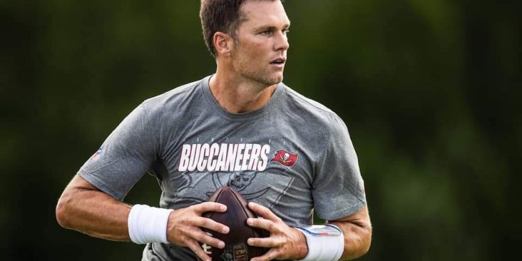 Afirman que Tom Brady anunciará su retiro