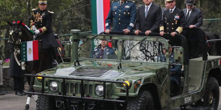 Abren más de mil 600 denuncias contra militares; mandos impiden conocer por qué son investigados