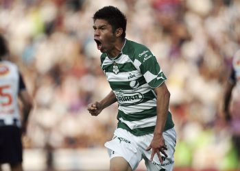 Oribe Peralta, el goleador de oro de México, se retira